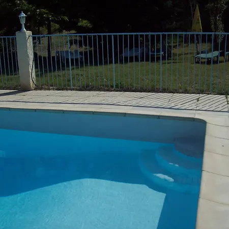 Holiday home Domaine La Fontaine Du Cade *