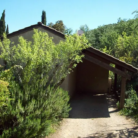 Holiday home Domaine La Fontaine Du Cade