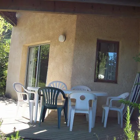 Holiday home Domaine La Fontaine Du Cade *