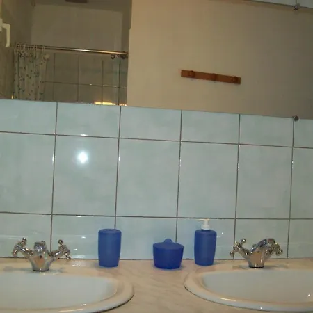 Domaine La Fontaine Du Cade Holiday home Lagorce (Ardeche)